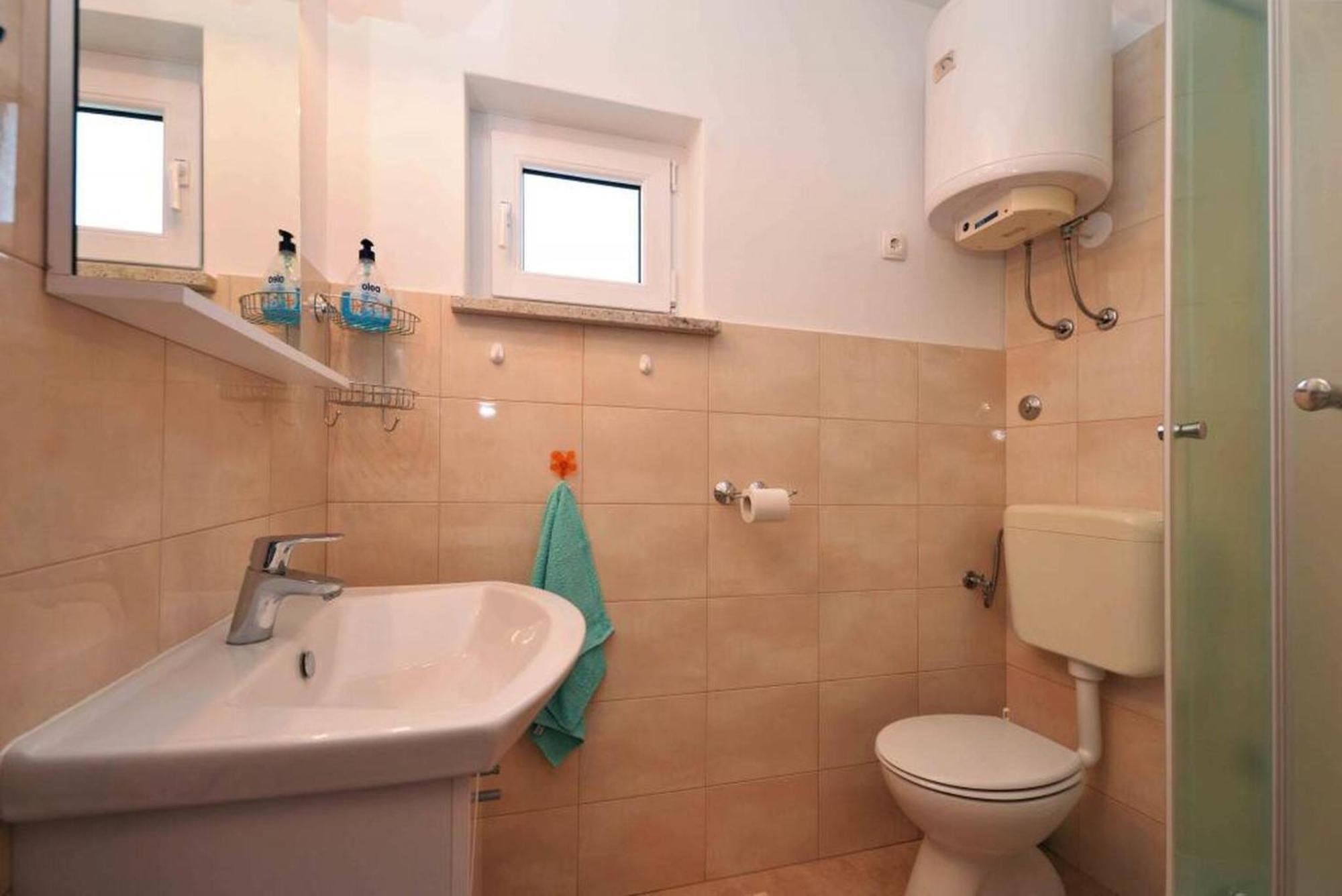 Apartment Pia Murter Extérieur photo